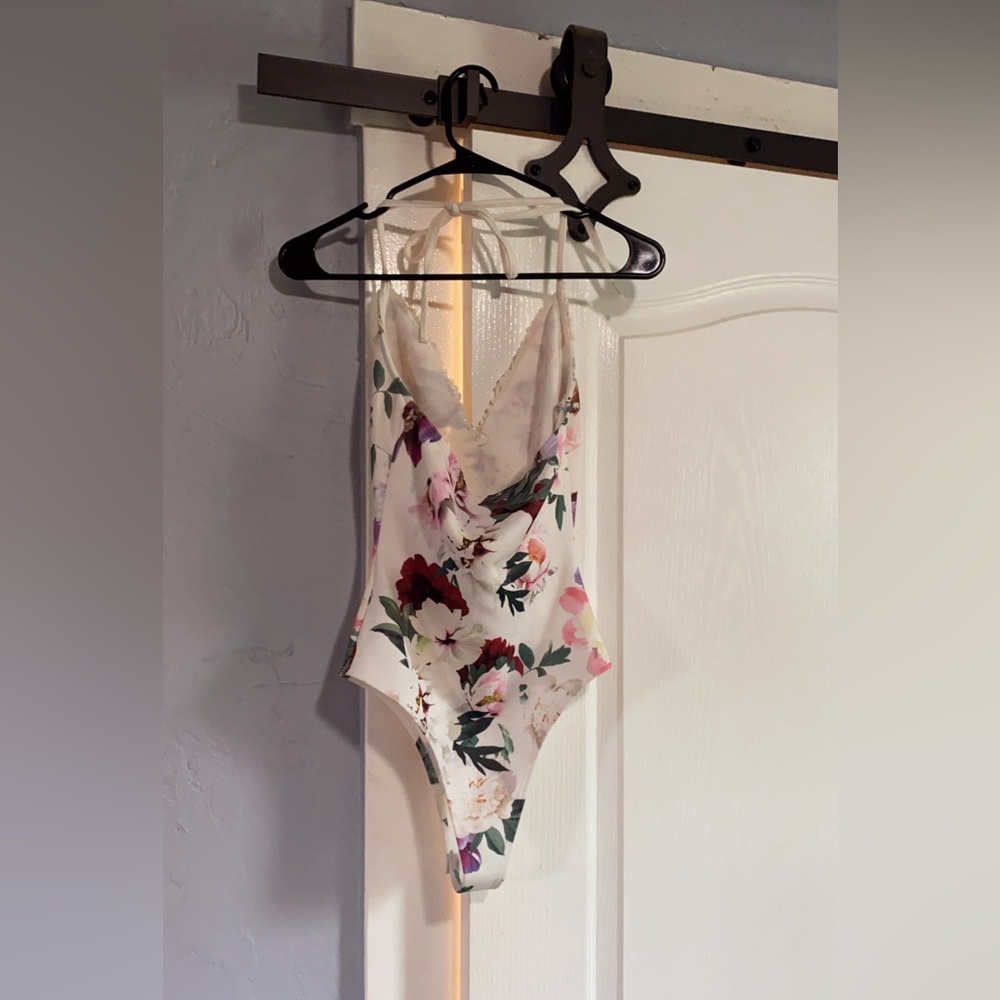 Windsor Pink Floral Bodysuit - Picture 2 of 3